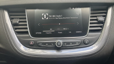 Vauxhall Grandland X 1.6 Hybrid4 300 Business Ed Nav Premium 5dr Auto Hatchback